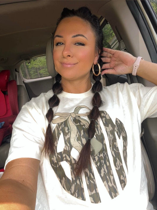 Bottomland Bow Monogram on Ivory