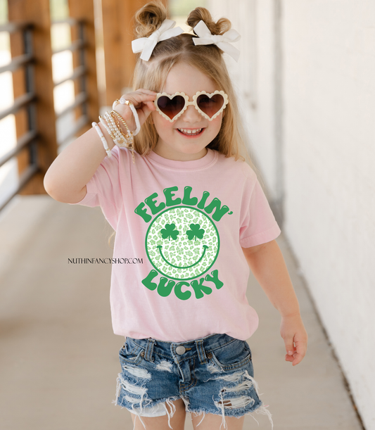 Feelin Lucky Happy Circle, Light Pink