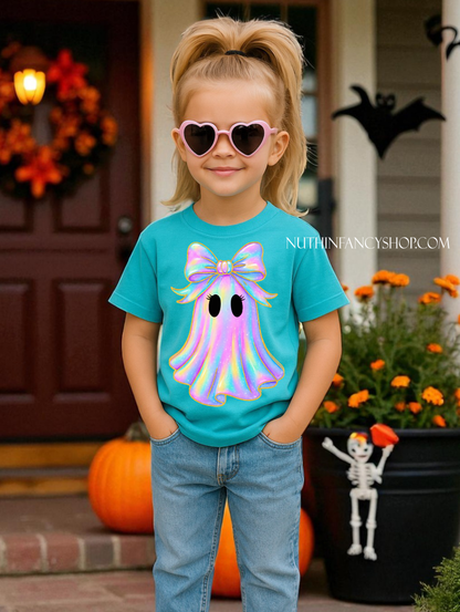 Iridescent Ghost Girly on Turquoise