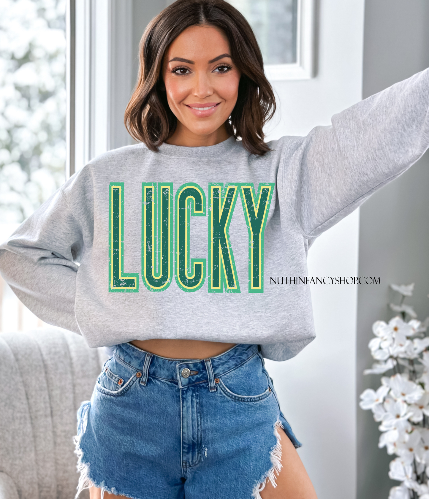 Oversized Retro LUCKY, Grey