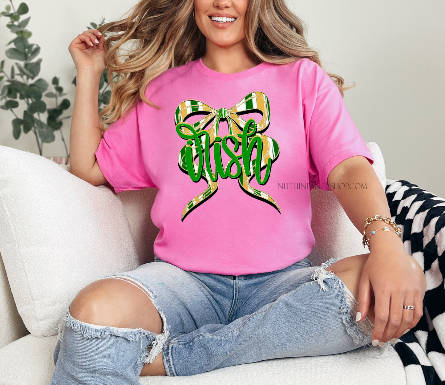 Irish Hand Drawn Bow on Pink