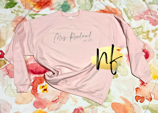 Mrs. Sweatshirt Calligraphy